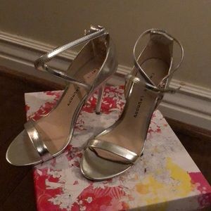 Strappy Chinese Laundry 3” heels ; New !